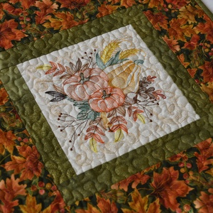 Aranyló tökök terítő, Otthon & Életmód, Konyhafelszerelés, tálalás, Tálalás, Terítő, Patchwork, foltvarrás, Varrás, MESKA