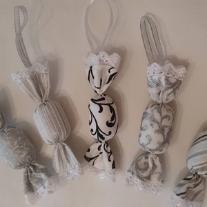 Szaloncukor szett - ezüst, Karácsony, Karácsonyi lakásdekoráció, Karácsonyfadíszek, Varrás, MESKA