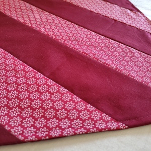 Patchwork asztalközép - otthon & életmód - dekoráció - asztal és polc dekoráció - asztaldísz - Meska.hu