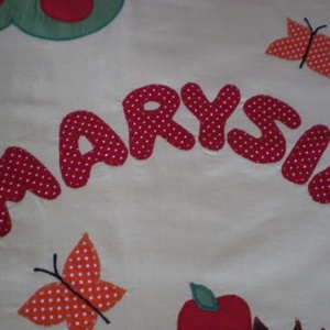 Nomen est omen! RENDELHETŐ babatakaró névfelirattal -  - Meska.hu