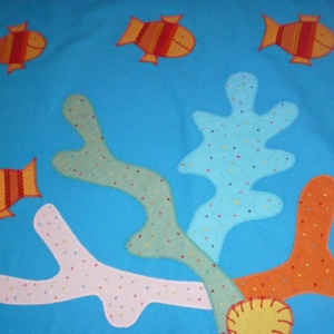 RENDELHETŐ Halacskás falvédő - baba - mama - babaszoba dekoráció - falvédő gyerekszobába - Meska.hu