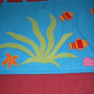 RENDELHETŐ Halacskás falvédő - baba - mama - babaszoba dekoráció - falvédő gyerekszobába - Meska.hu