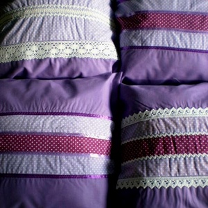 Lady Lavender lila pöttyös párna - otthon & életmód - lakástextil - párna & párnahuzat - Meska.hu