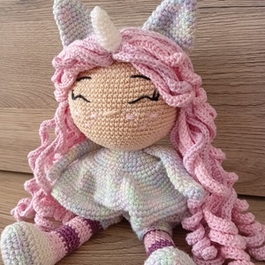 Unikornis pizsamás kislány - játék & sport - baba & babaház - baba - Meska.hu