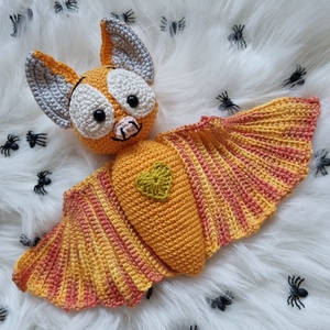 Horgolt narancs denevér amigurumi - Meska.hu