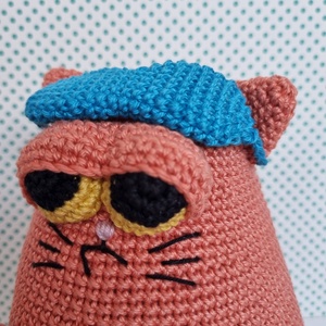 Horgolt morcos macska amigurumi - játék & sport - plüssállat & játékfigura - cica - Meska.hu