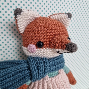 Horgolt róka ruhában amigurumi - játék & sport - plüssállat & játékfigura - róka - Meska.hu