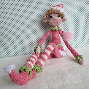 Horgolt rózsaszín csínytevő manó amigurumi - Meska.hu