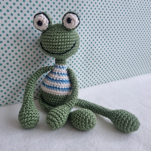 Horgolt béka amigurumi - játék & sport - plüssállat & játékfigura - béka - Meska.hu