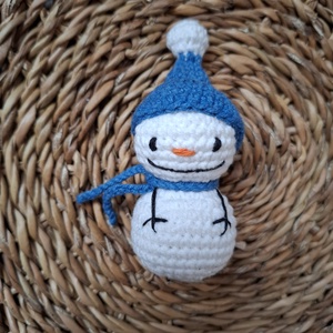 Horgolt kicsi hóember, Karácsony, Karácsonyi lakásdekoráció, Karácsonyi manók, figurák, Horgolás, MESKA
