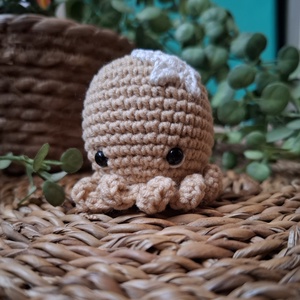 Horgolt mini polip - játék & sport - plüssállat & játékfigura - polip, medúza - Meska.hu