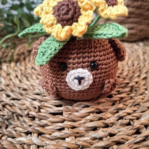 Horgolt virág - napraforgó csokor macis kaspóban - otthon & életmód - virágdekoráció - virágdíszek - virágdísz kaspóban - Meska.hu