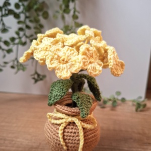 Horgolt virág kaspóban  - otthon & életmód - virágdekoráció - virágok - virágcsokor - Meska.hu