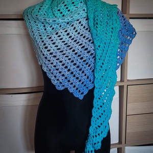 Jégvarázs horgolt aszimmetrikus pamut sálkendő - ruha & divat - sál, sapka, kendő - sál - Meska.hu