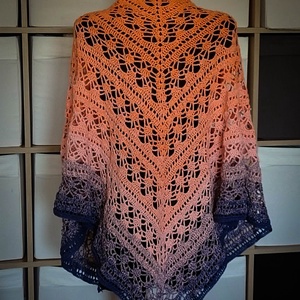 Óceáni pirkadat, nagy horgolt csipke kendő - Meska.hu