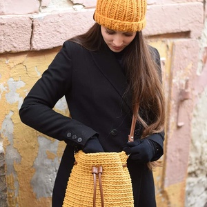 Horgolt crossbody táska - táska & tok - kézitáska & válltáska - vállon átvethető táska - Meska.hu