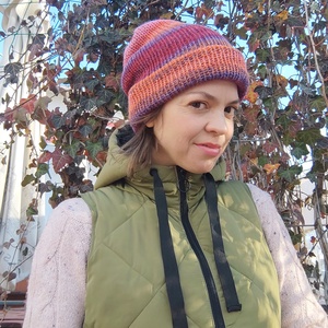 Ki-be fordítható, sz�n�tmenetes női sapka - ruha & divat - sál, sapka, kendő - sapka - Meska.hu