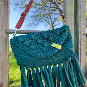 Bogyós -rojtos boho -chic táska - méregzöld, Táska & Tok, Bevásárlás & Shopper táska, Shopper, textiltáska, szatyor, , MESKA