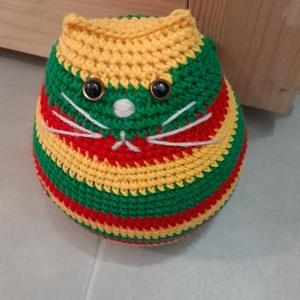 Sárga,  zöld, piros színű cica ajtókitámasztó - Meska.hu