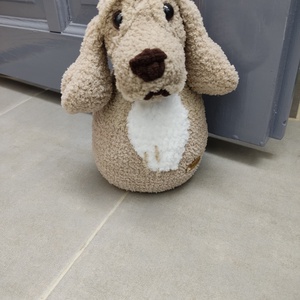 Horgolt kutya ajtókitámasztó - otthon & életmód - dekoráció - ajtó- és ablak dekoráció - ablakdísz - Meska.hu