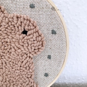 Vil�gosbarna nyuszis fonalk�p - ünnepi díszek, dekorációk - húsvéti díszek és dekorációk - húsvéti ajtódísz, kopogtató - Meska.hu