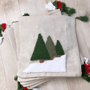 Téli  fenyők díszpárna  - karácsony - karácsonyi lakásdekoráció - karácsonyi lakásdíszek - Meska.hu