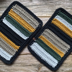 Horgolt tányéralátét szett 2db - színes, csíkos - otthon & életmód - konyhafelszerelés, tálalás - tálalás - tányér- és poháralátét - Meska.hu