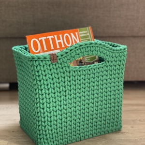 Horgolt újságtartó kosár - fűzöld - otthon & életmód - tárolás & rendszerezés - újságtartó - Meska.hu