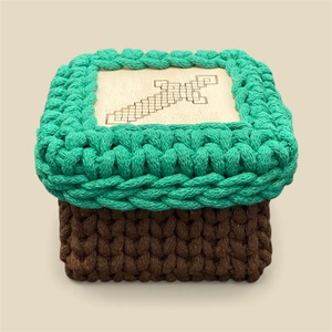 Minecraft stílusú, horgolt doboz, Otthon & Életmód, Babaszoba, gyerekszoba, Játéktároló, Horgolás, MESKA