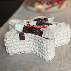 Karácsonyi, horgolt kosár - fehér - otthon & életmód - tárolás & rendszerezés - tárolókosár - Meska.hu