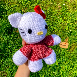 Hello Kitty nagy méretű horgolt plüss játék - játék & sport - plüssállat & játékfigura - cica - Meska.hu
