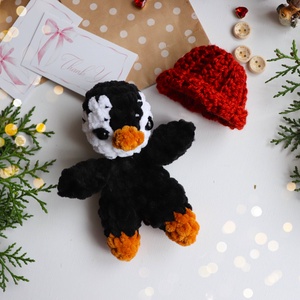 Horgolt pingvin alvóka sapkában - Meska.hu