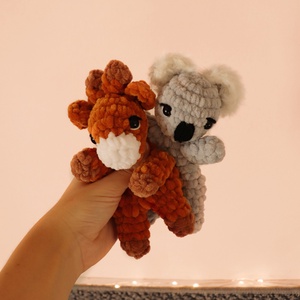 Horgolt plüss alvókák gyerekeknek, Játék & Sport, Plüssállat & Játékfigura, Zsiráf, Horgolás, MESKA