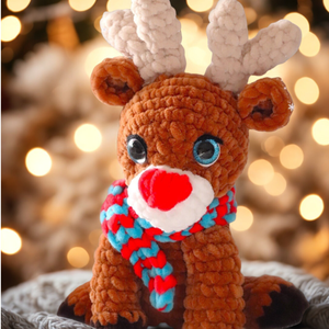 Horgolt karácsonyi rénszarvas téli sálban - játék & sport - plüssállat & játékfigura - plüss mesefigurák - Meska.hu