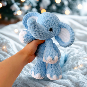 Horgolt elefánt plüss alvóka gyerekeknek - Meska.hu