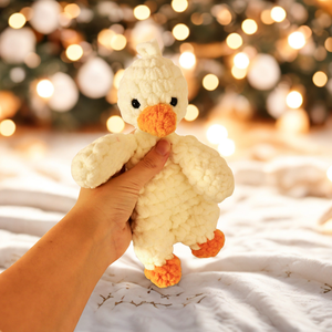 Horgolt fehér kacsa plüss alvóka szundipajti, Játék & Sport, Plüssállat & Játékfigura, Más figura, Horgolás, MESKA