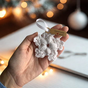 Horgolt hópehely karácsonyi díszek - karácsony - karácsonyi lakásdekoráció - karácsonyfadíszek - Meska.hu