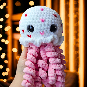 Horgolt aranyos polip plüss gyerekeknek - Meska.hu