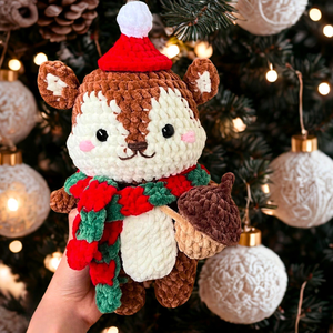 Horgolt karácsonyi mókus plüss kérhető kiegészítőkkel - Meska.hu