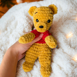 Horgolt Micimackó plüss alvóka gyerekeknek - Meska.hu