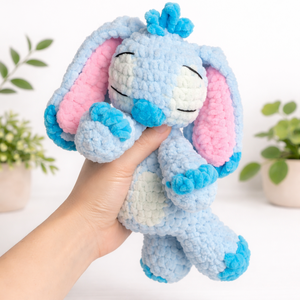 Horgolt nagy méretű Stitch alvóka plüss, Játék & Sport, Plüssállat & Játékfigura, Plüss mesefigurák, Horgolás, MESKA