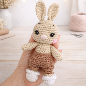 Horgolt húsvéti pamut nyuszi, Játék & Sport, Plüssállat & Játékfigura, Nyuszi, Horgolás, MESKA