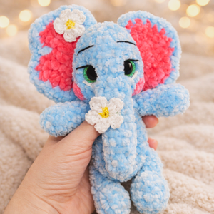 Horgolt kis elefánt plüss gyerekeknek, Játék & Sport, Plüssállat & Játékfigura, Elefánt, Horgolás, Hímzés, MESKA