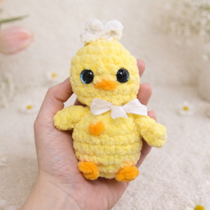 Horgolt húsvéti kis csibe plüss gyerekeknek - Meska.hu