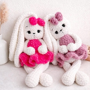 Horgolt hosszúfülű balerina nyuszi plüssök, Játék & Sport, Plüssállat & Játékfigura, Nyuszi, Horgolás, MESKA