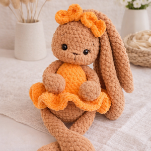 Horgolt balerina nyuszi plüss, Játék & Sport, Plüssállat & Játékfigura, Nyuszi, Horgolás, MESKA