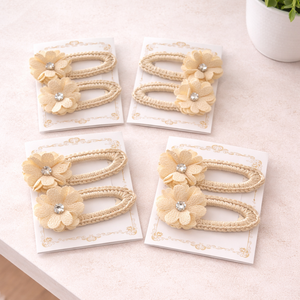 Horgolt esküvői koszorúslány virágos bézs hajcsat - ruha & divat - hajdísz & hajcsat - hajcsat & hajtű - Meska.hu