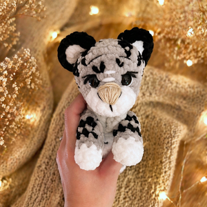 Horgolt szürke csíkos tigris plüss gyerekeknek - játék & sport - plüssállat & játékfigura - oroszlán - Meska.hu