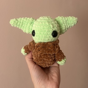 Horgolt baby Yoda plüss  - játék & sport - plüssállat & játékfigura - más figura - Meska.hu
