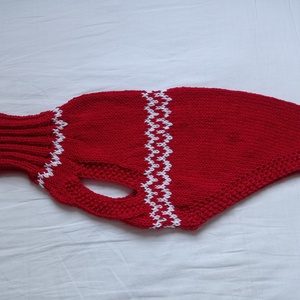 kötött piros kutyapulcsi - Meska.hu